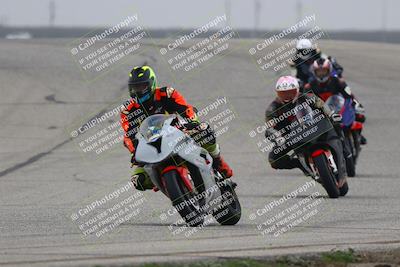 media/Nov-29-2025-TrackDaz (Sat) [[10ae2d9bce]]/B Group/Session 3 (Outside Grapevine)/